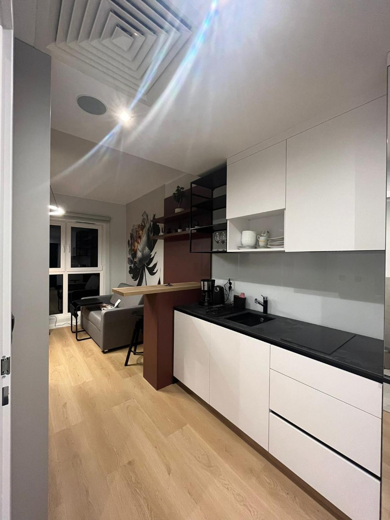 Апартаменты Alex - Plac Wolnosci 6 Познань Экстерьер фото